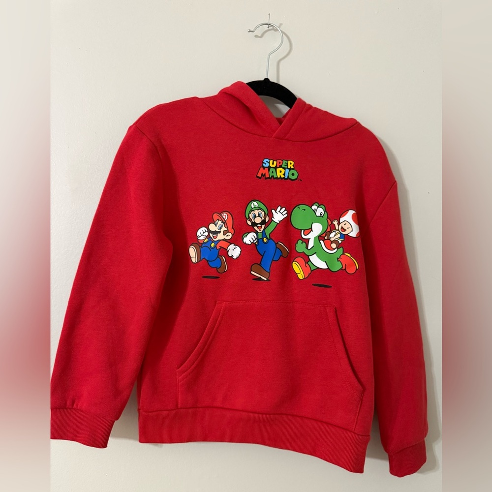 Super Mario Hoodie Kids 6-7 Red Nintendo Luigi Yoshi